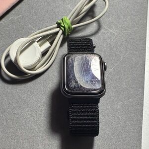 Apple Black Smartwatch Series 4  44mm Aluminum & Ceramic Case WR-50m GPS Charger